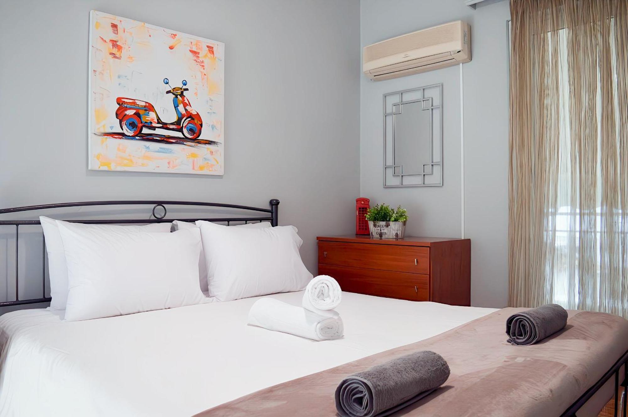 Modern 2 Bedroom Apartment Near Acropolis In The Heart Of The City - Explore Center By Foot Афины Экстерьер фото